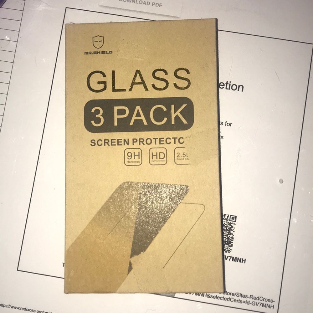 3 Tempered Glass screen protectors IPhone 5/5s/SE